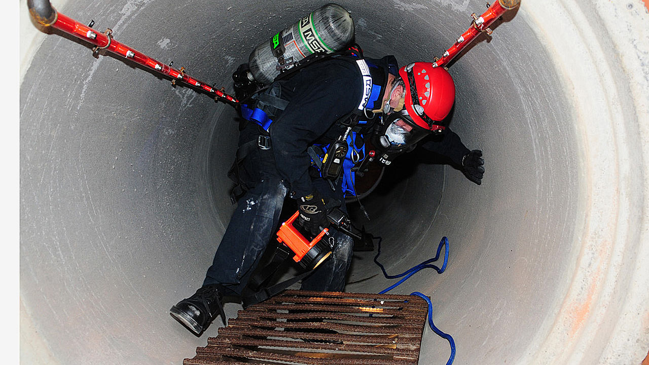 Formação Instrutor NR 33 - Treinamento Inicial para Trabalhos em Espaços Confinados